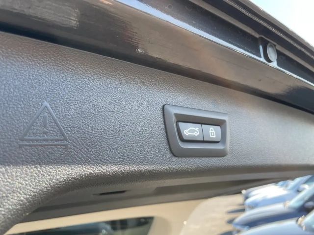 BMW 530 530d Luxury Line Touring xDrive