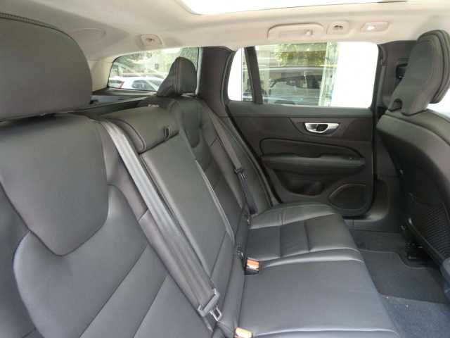 Volvo V60 Dark Plus