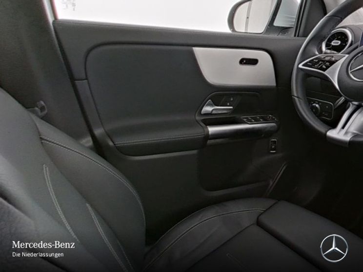 Mercedes-Benz GLA 180 Progressive