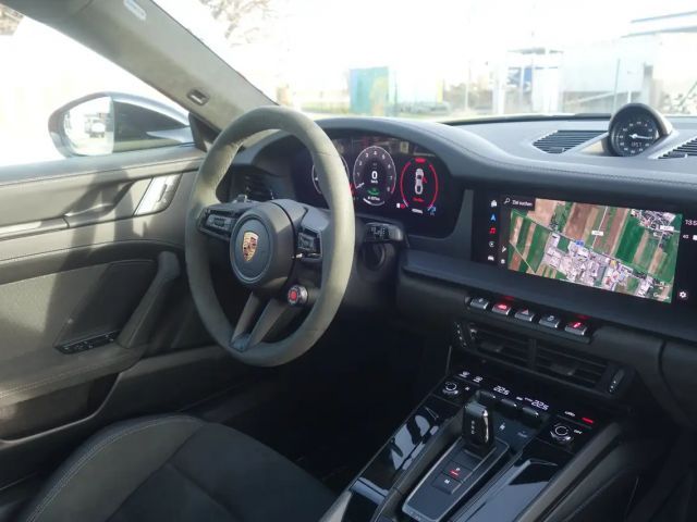 Porsche 992 Carrera Coupé GTS Turbo