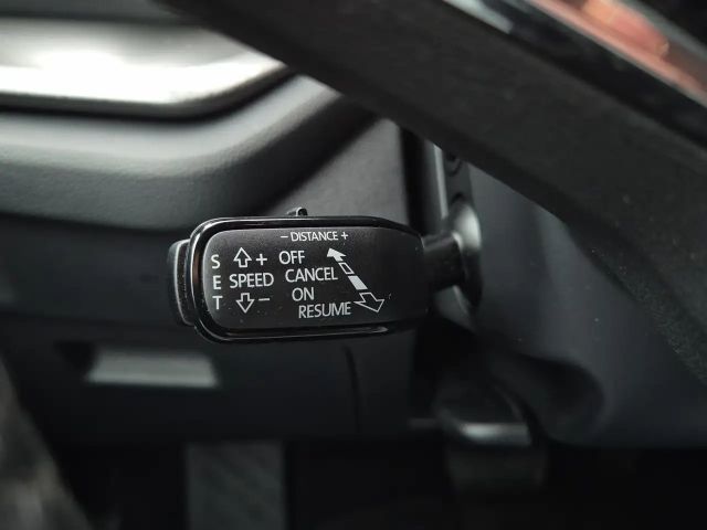 Skoda Octavia 2,0 TDI*DSG*ACC*WERKSGARANTIE*LED*NAVI*KREDIT