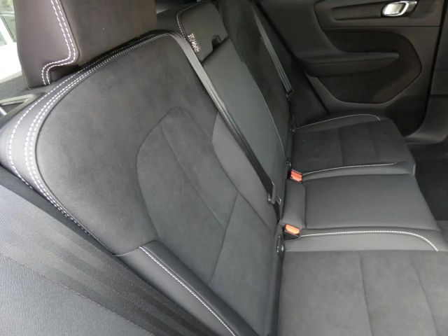 Volvo XC40 Dark Plus