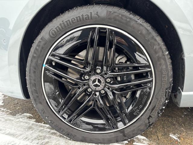 Mercedes-Benz V 300 AMG Line