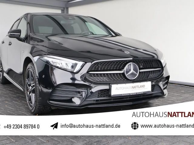 Mercedes-Benz A 250 A 250 e AMG Line