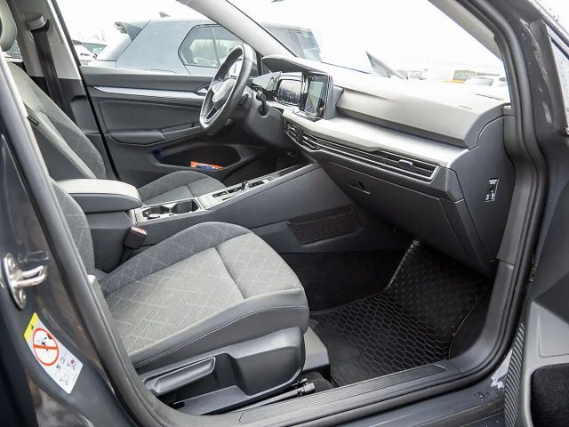 Volkswagen Golf 1.5 TSI Golf VIII Style eHybrid