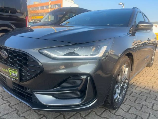 Ford Focus ST Line Wagon