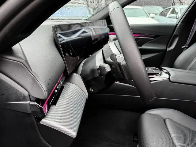 BMW 540 540d M-Sport Sedan xDrive