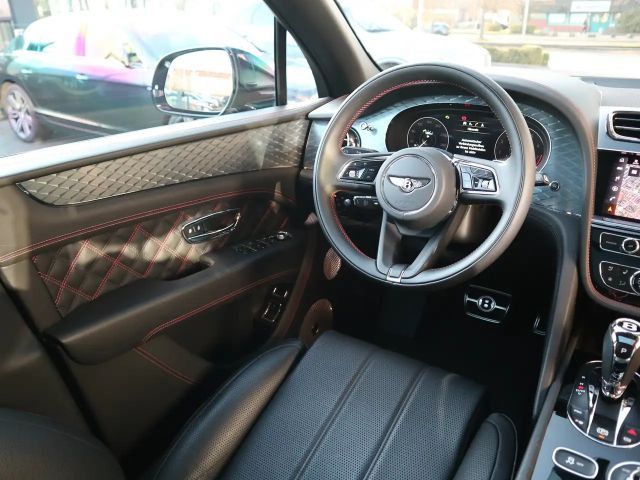 Bentley Bentayga V8