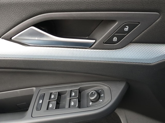 Volkswagen Golf 2.0 TDI DSG Variant