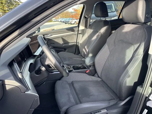 Volkswagen Golf Style eHybrid