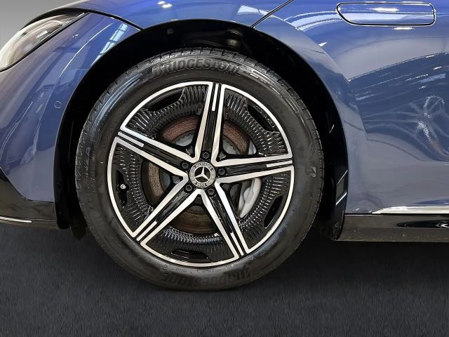 Mercedes-Benz EQE 350 AMG Line Sedan