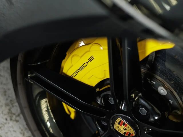 Porsche Taycan S Sport Turismo Turbo