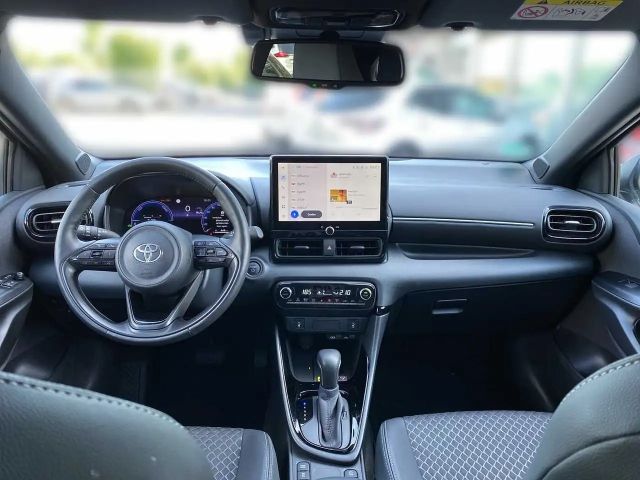 Toyota Yaris Hatchback Hybride Style