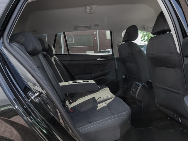 Volkswagen Golf 2.0 TDI DSG Life Variant