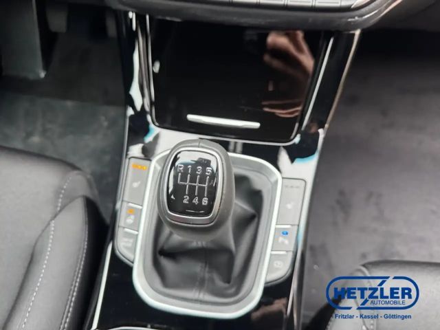 Hyundai i30 Advantage Hybrid