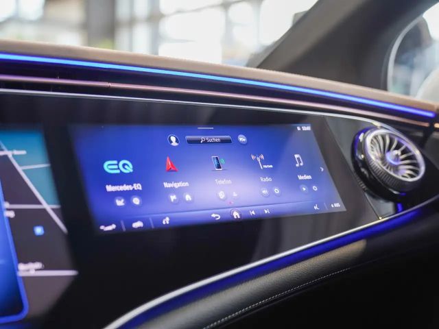 Mercedes-Benz EQE 300 Electric Art Sedan