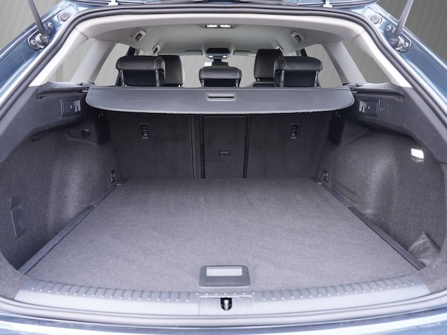 Seat Leon 2.0 TDI DSG Sportstourer Style