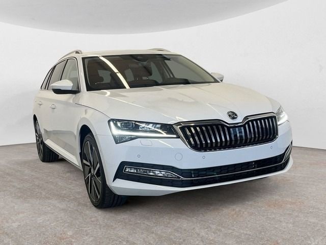 Skoda Superb 2.0 TDI Combi Style Style