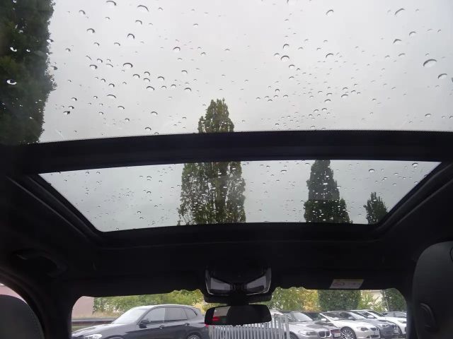 BMW X3 40i Laser Pano HuD HiFi 360° DriveAssist SH