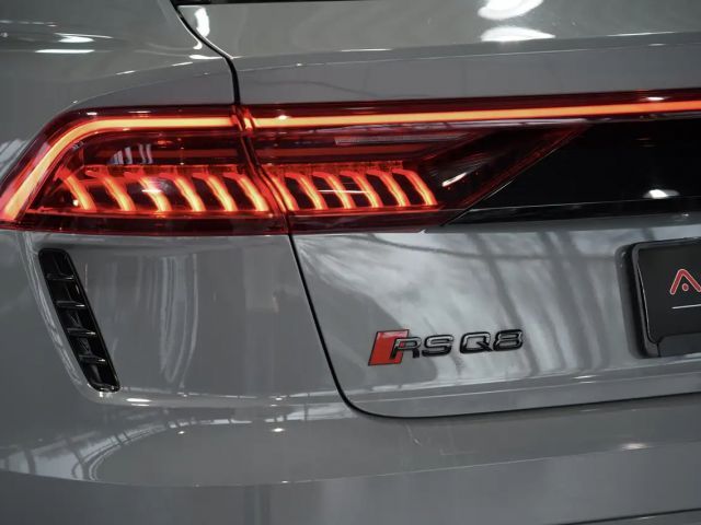 Audi RS Q8 Quattro