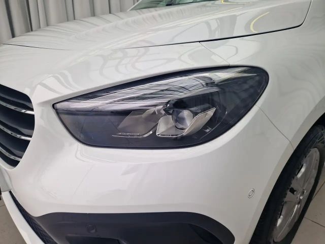 Mercedes-Benz T 180 Limousine Lang Style