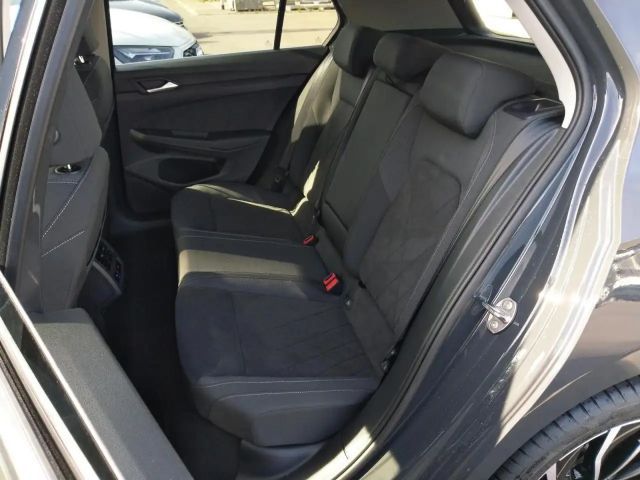 Volkswagen Golf DSG Style