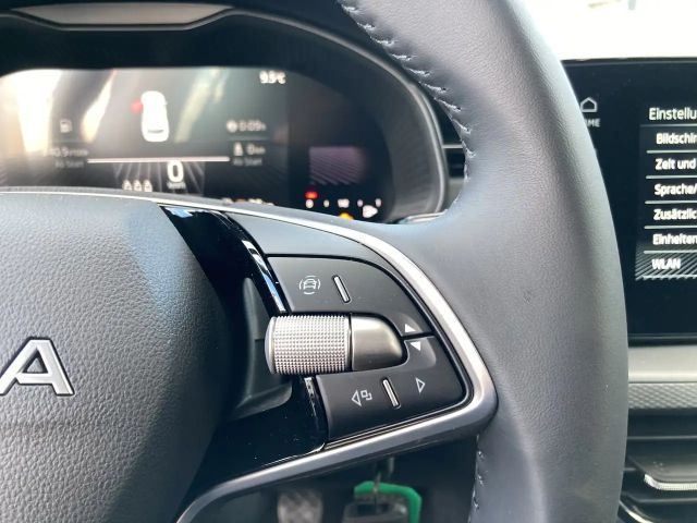 Skoda Kamiq Essence TSI