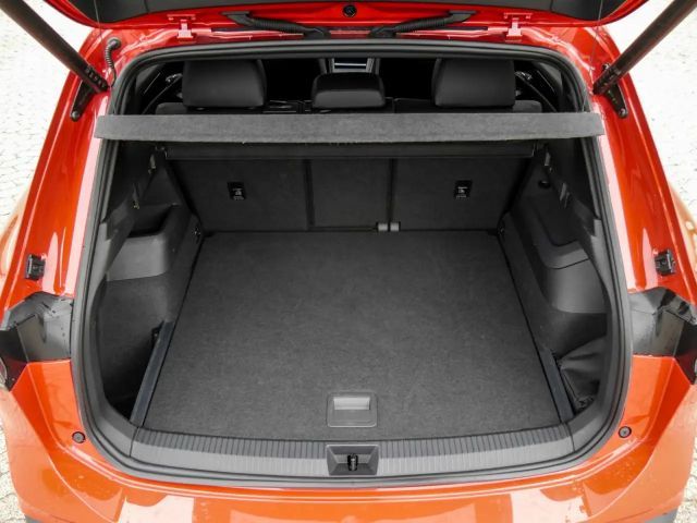 Volkswagen Tiguan 1.5 eTSI DSG IQ.Drive