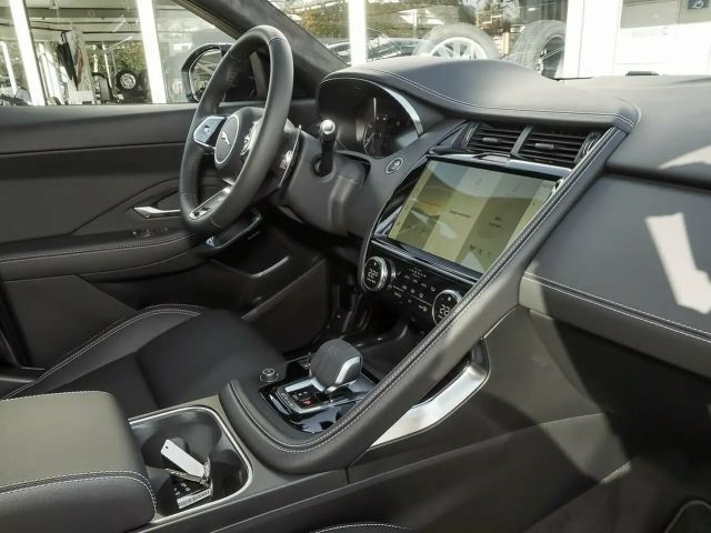 Jaguar E-Pace AWD D200 R-Dynamic