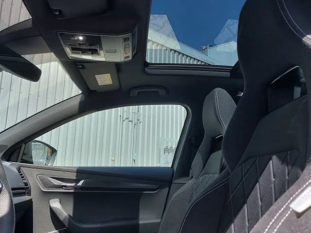 Skoda Karoq 2.0 TSI 4x4 Sportline