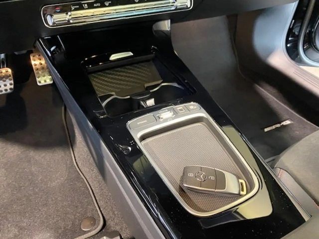 Mercedes-Benz A 200 AMG Line