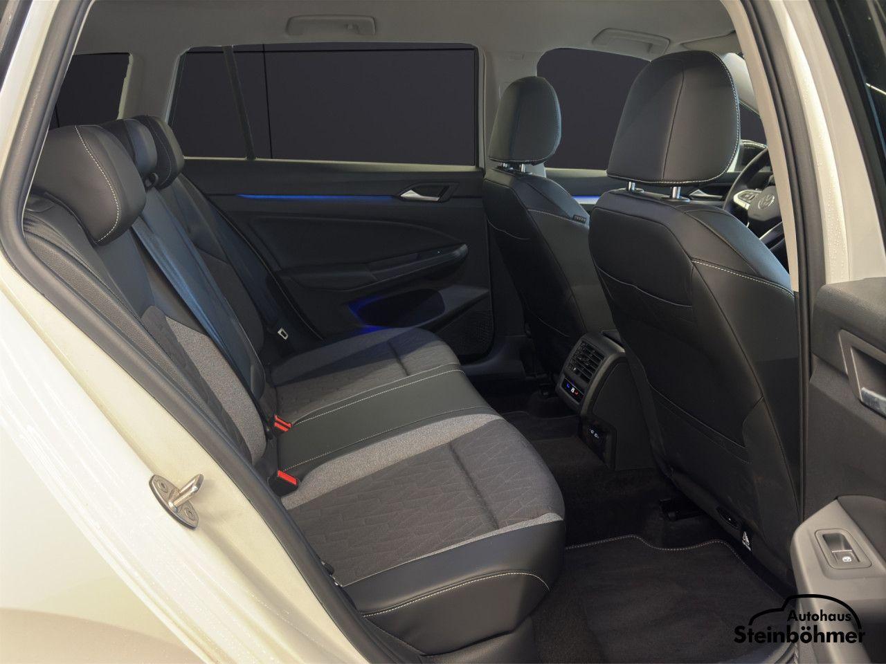 Volkswagen Golf 1.5 eTSI DSG Variant