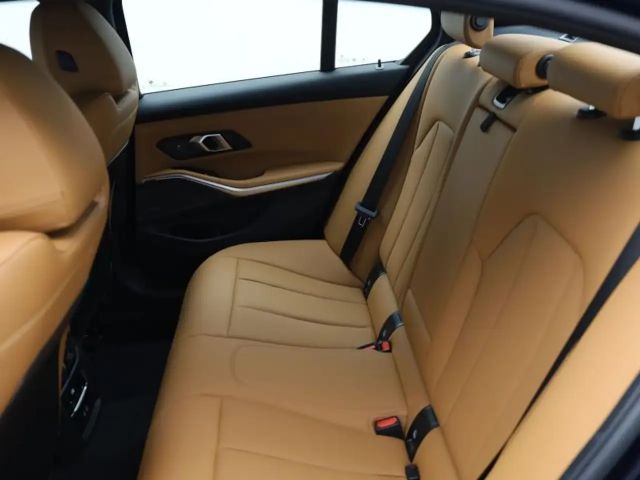 BMW 318 M-Sport Sedan