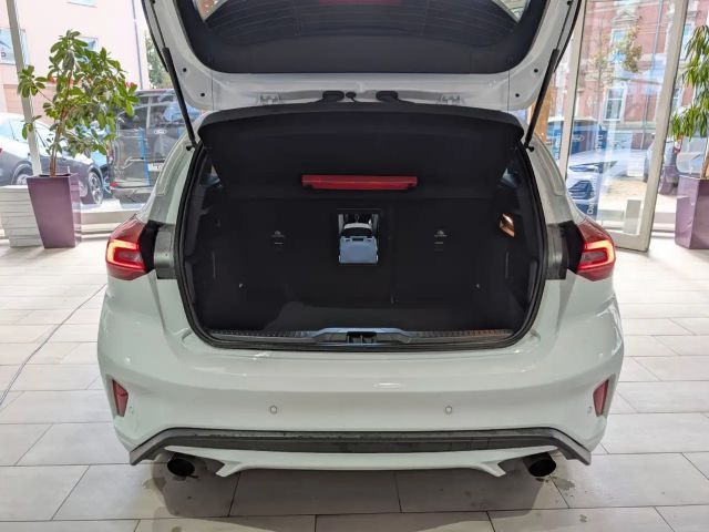 Ford Focus ST Line