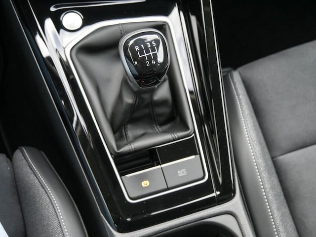 Volkswagen Golf Style Variant