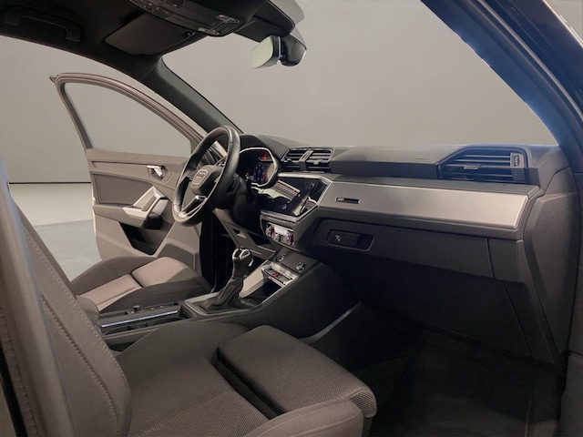 Audi Q3 35 TDI S-Line S-Tronic