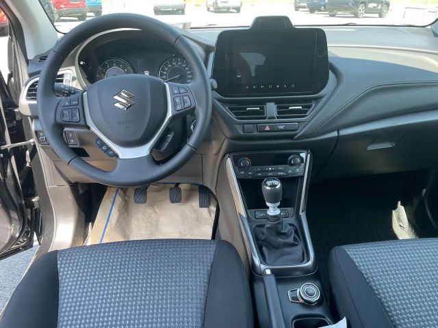 Suzuki S-Cross AllGrip Hybrid
