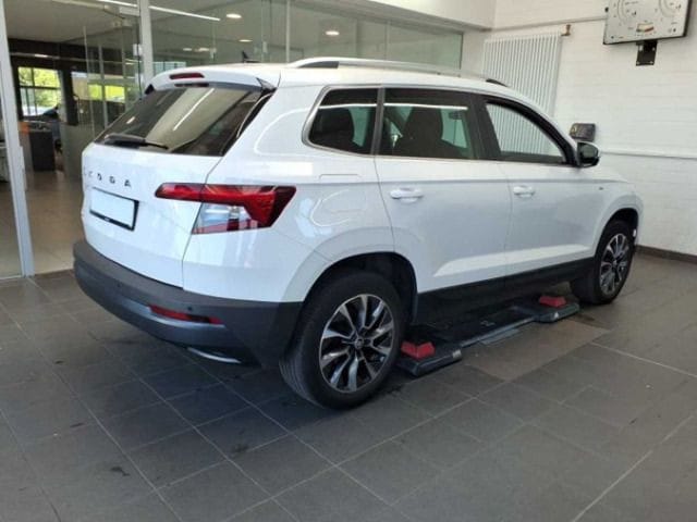 Skoda Karoq 1.0 TSI Drive
