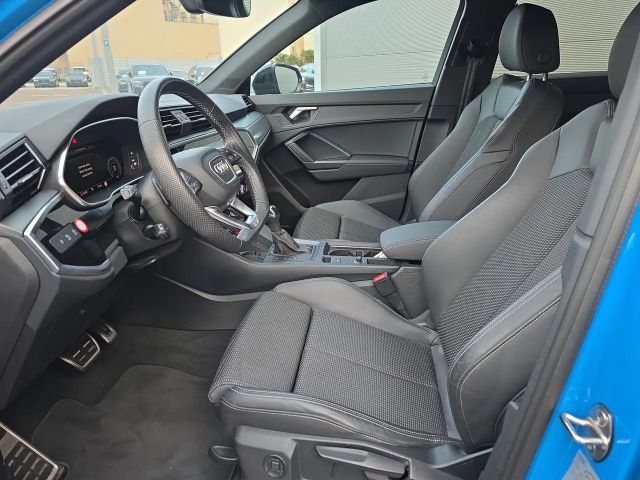 Audi Q3 35 TFSI S-Line