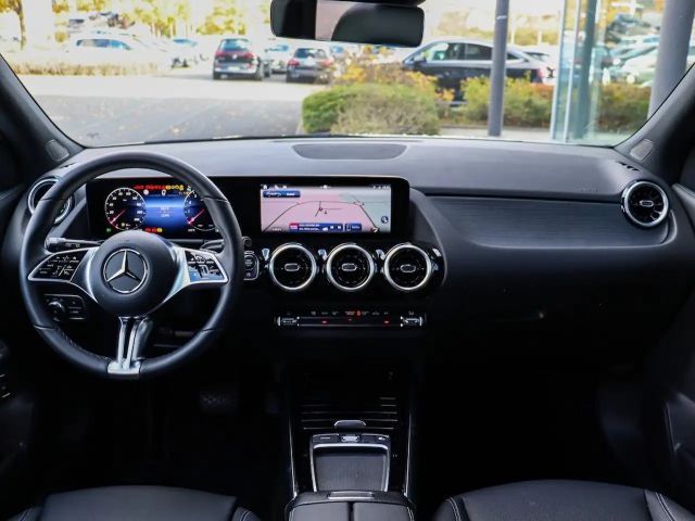 Mercedes-Benz GLA 180 ProgressiveAdvanced/AHK/Kamera/LED/Night