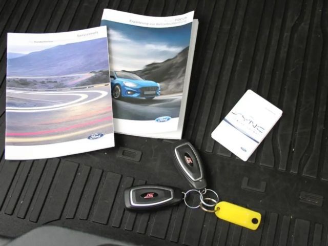 Ford Focus EcoBoost ST Line