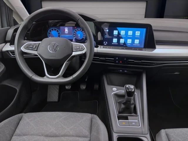 Volkswagen Golf 1.0 TSI IQ.Drive Life Variant