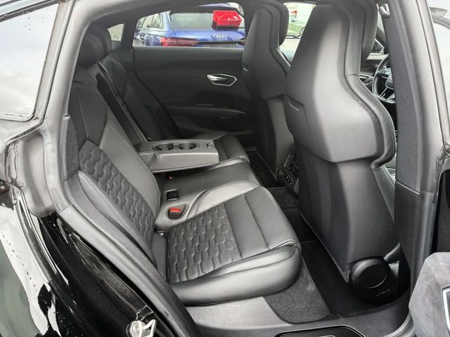 Audi e-tron GT Matrix/HuD/B&O/Allradlenk./air suspen.