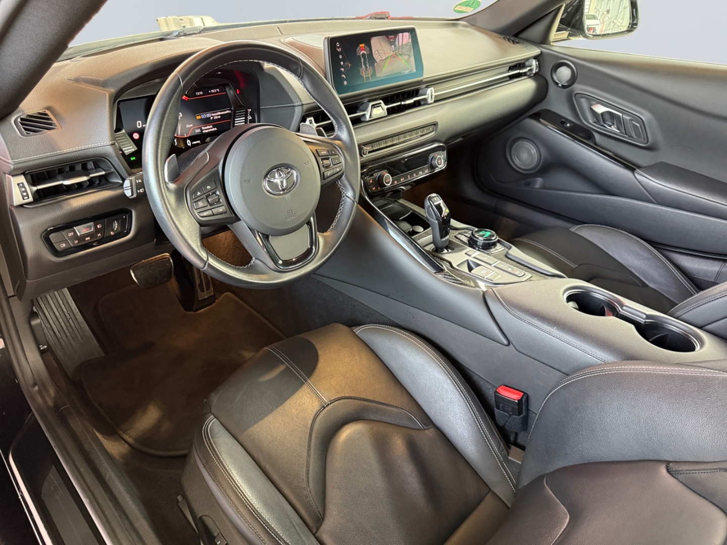 Toyota Supra Plus Premium Paket