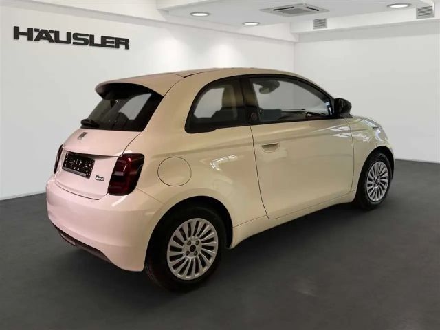Fiat 500e 42 kWh RED