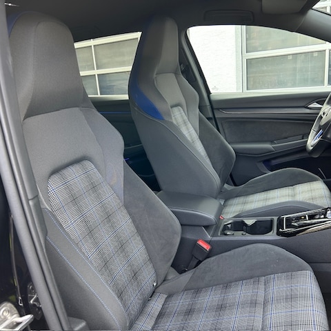 Volkswagen Golf Style