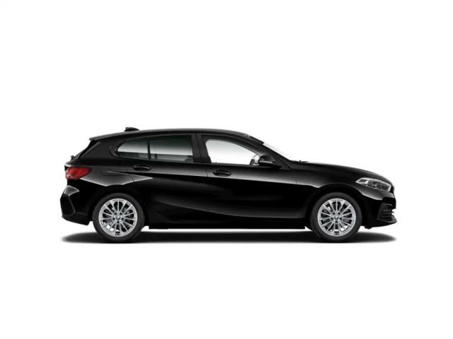 BMW 118 Sedan