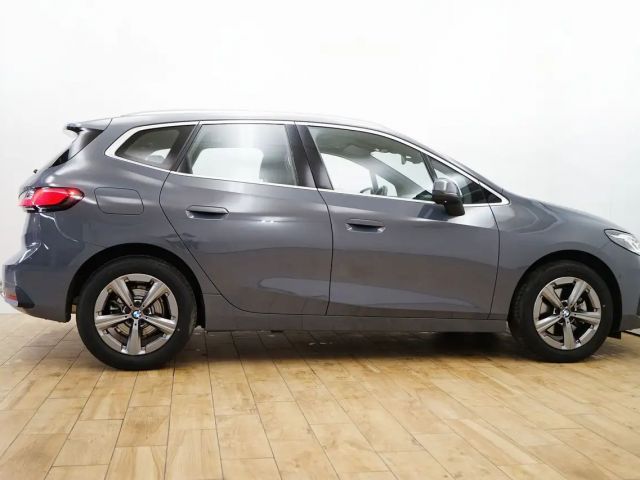 BMW 218 218i Active Tourer