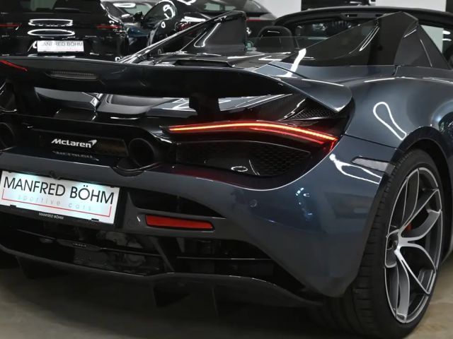 McLaren 720S Spider