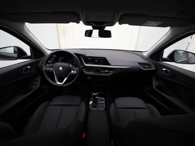 BMW 116 Sedan Sport Line